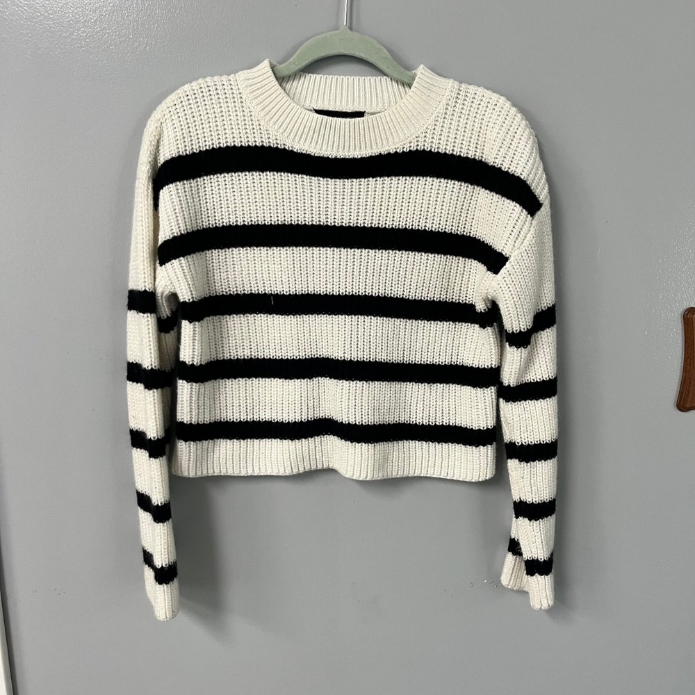 Streetwear Society Womens XS Cropped Striped Sweater Black White Ribbed Knit